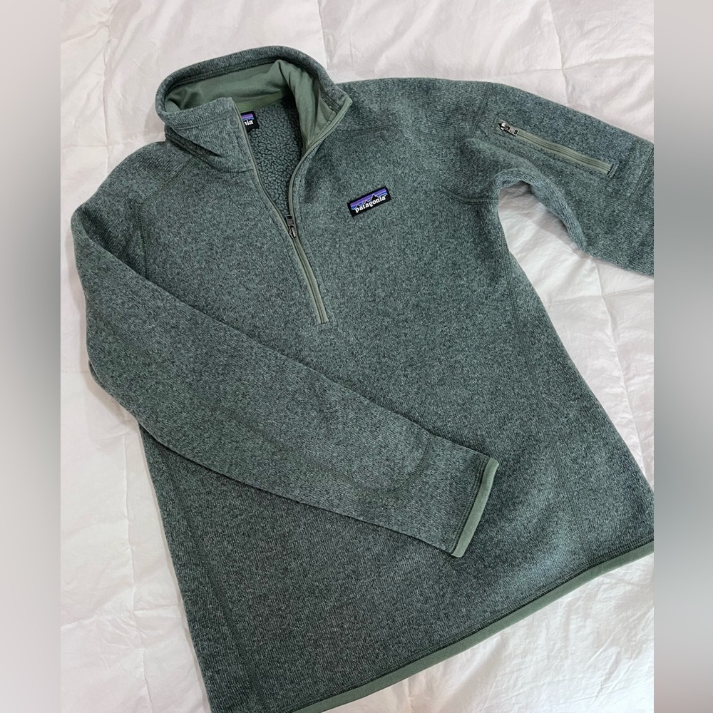 Patagonia Women’s Better Sweater, forest green